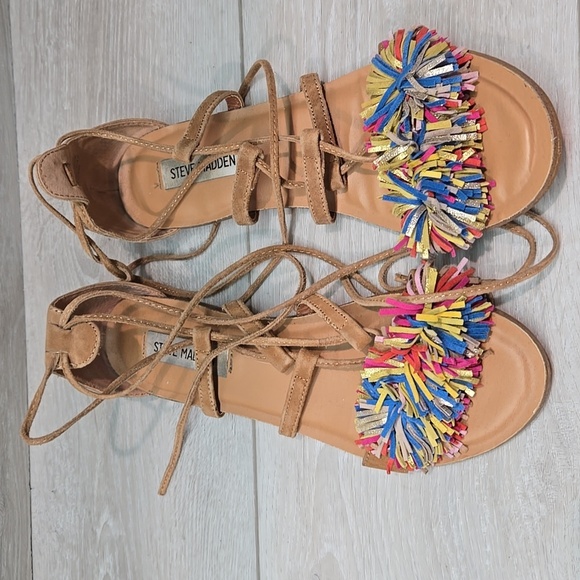 Steve Madden Women Swizzle Multicolor Pom Pom Sandals Leather Lace Up Sz 8.5 - Picture 3 of 11